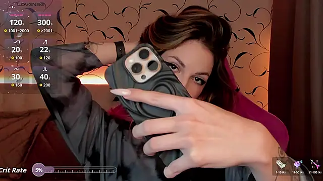 BratzieDarsie online show from October 6, 2025, 10:12 am