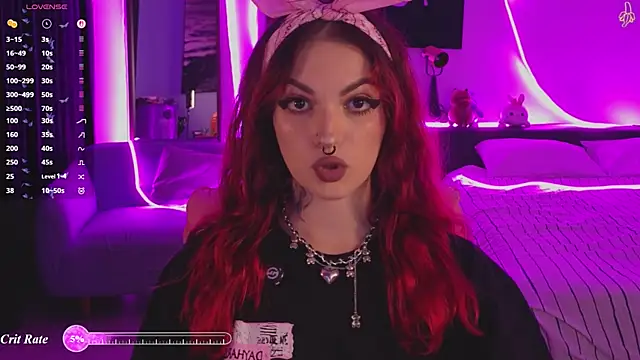 BratzieDarsie online show from July 16, 2026, 3:18 pm