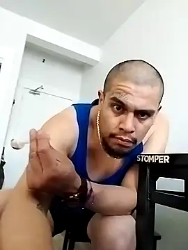 Stomps33 online show from February 22, 2025, 12:16 am