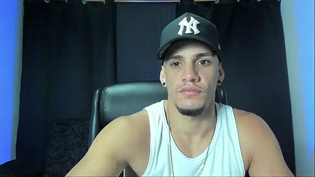 Snapshot of jhonnysnow17 chatting on September 20, 2025, 4:57 am jhonnysnow17 online show from September 20, 2025, 4:57 am