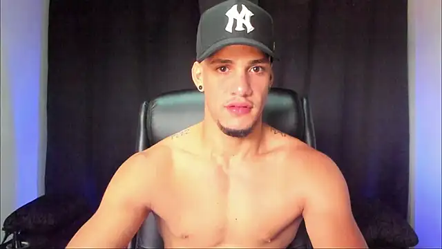 Snapshot of jhonnysnow17 chatting on September 21, 2025, 7:48 pm jhonnysnow17 online show from September 21, 2025, 7:48 pm