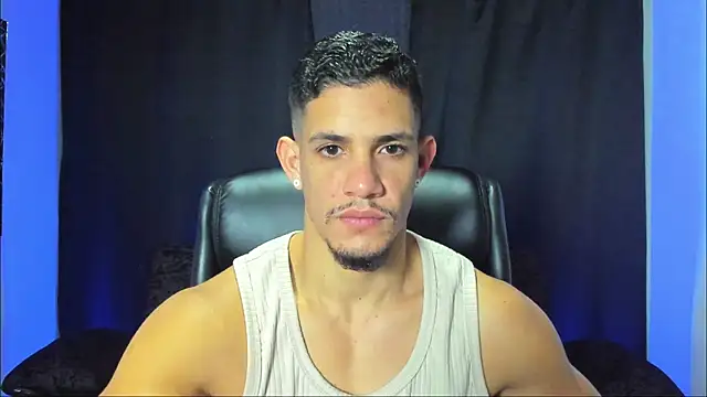 Snapshot of jhonnysnow17 chatting on November 16, 2025, 4:07 am jhonnysnow17 online show from November 16, 2025, 4:07 am