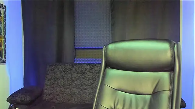 Snapshot of jhonnysnow17 chatting on December 2, 2025, 7:09 pm jhonnysnow17 online show from December 2, 2025, 7:09 pm