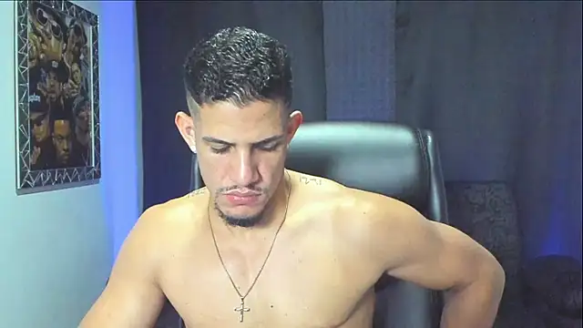 Snapshot of jhonnysnow17 chatting on December 16, 2025, 3:22 am jhonnysnow17 online show from December 16, 2025, 3:22 am