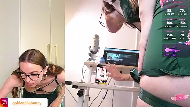 Snapshot of Miss69Ri99 chatting on January 2, 2025, 8:35 pm Miss69Ri99 online show from January 2, 2025, 8:35 pm