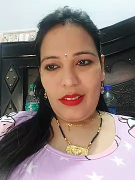 Poojabhabi101 online show from February 12, 2025, 6:08 am