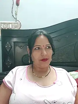 Poojabhabi101 online show from September 23, 2025, 5:32 am