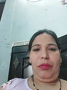 Snapshot of Poojabhabi101 chatting on June 22, 2026, 6:21 am Poojabhabi101 online show from June 22, 2026, 6:21 am