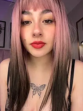 Snapshot of cute__cherry_ chatting on September 16, 2025, 9:27 pm cute cherry online show from September 16, 2025, 9:27 pm