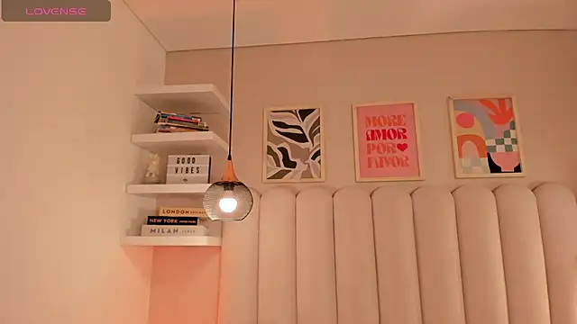 Snapshot of cute__cherry_ chatting on November 7, 2025, 8:31 pm cute cherry online show from November 7, 2025, 8:31 pm