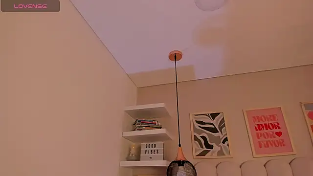 Snapshot of cute__cherry_ chatting on November 17, 2025, 7:30 pm cute cherry online show from November 17, 2025, 7:30 pm