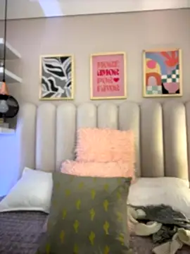 Snapshot of cute__cherry_ chatting on November 24, 2025, 8:30 pm cute cherry online show from November 24, 2025, 8:30 pm