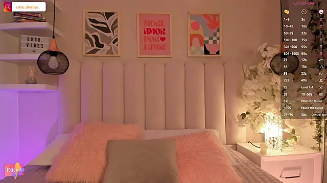 Snapshot of cute__cherry_ chatting on December 1, 2025, 3:11 am cute cherry online show from December 1, 2025, 3:11 am