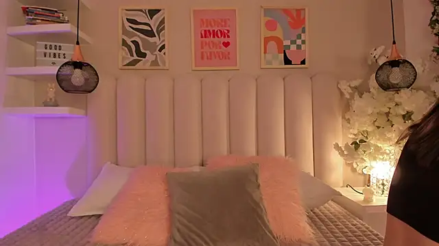 Snapshot of cute__cherry_ chatting on December 2, 2025, 8:26 pm cute cherry online show from December 2, 2025, 8:26 pm