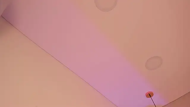 Snapshot of cute__cherry_ chatting on December 4, 2025, 8:39 pm cute cherry online show from December 4, 2025, 8:39 pm