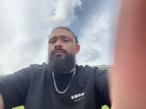 Snapshot of 1ammyryan chatting on February 27, 2026, 9:26 pm 1ammyryan online show from February 27, 2026, 9:26 pm