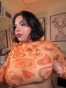 GigiiStone online show from February 4, 2026, 11:42 pm