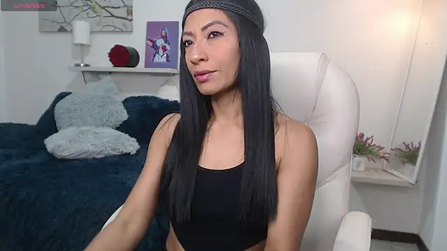 Snapshot of sofia_perez___ chatting on January 15, 2026, 7:28 pm sofia perez online show from January 15, 2026, 7:28 pm