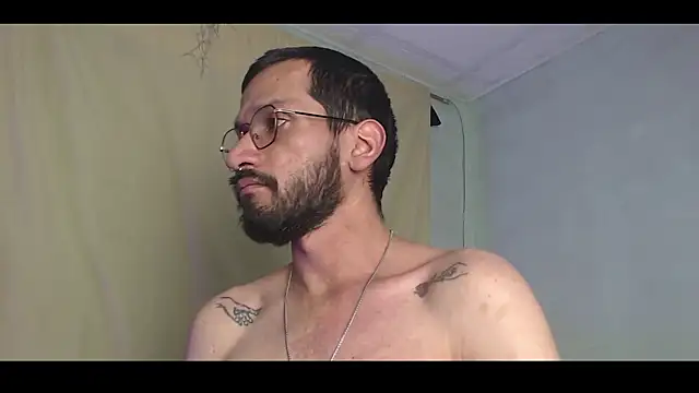 Snapshot of Andres_ramsey chatting on January 19, 2025, 3:39 am Andres ramsey online show from January 19, 2025, 3:39 am