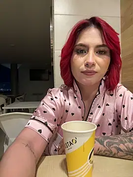 zafiro mo0n online show from January 7, 2025, 11:56 pm