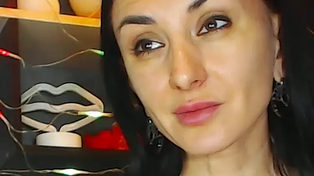 Siaconna online show from December 18, 2024, 8:53 am