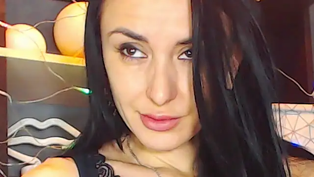 Siaconna online show from December 19, 2024, 6:45 am