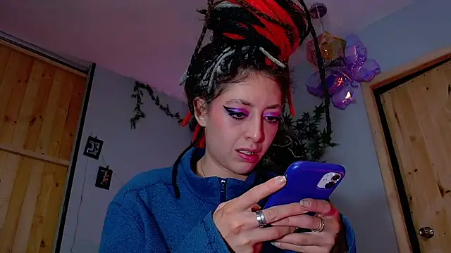 Snapshot of VickyJackson_ chatting on December 2, 2025, 12:16 am VickyJackson online show from December 2, 2025, 12:16 am