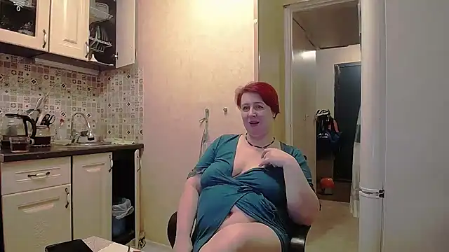 Snapshot of NikolRedMilf chatting on January 19, 2025, 9:23 pm NikolRedMilf online show from January 19, 2025, 9:23 pm