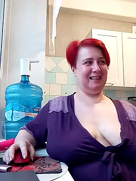 Snapshot of NikolRedMilf chatting on January 27, 2025, 7:24 am NikolRedMilf online show from January 27, 2025, 7:24 am