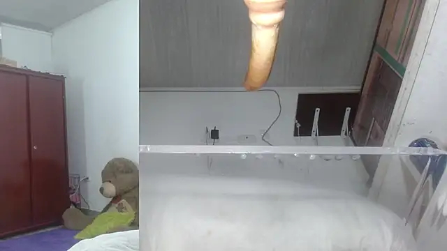 Snapshot of sammyEvans__ chatting on December 1, 2025, 10:37 pm sammyEvans online show from December 1, 2025, 10:37 pm