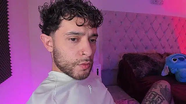 Snapshot of AbbyAndChris2 chatting on February 27, 2026, 2:50 pm AbbyAndChris2 online show from February 27, 2026, 2:50 pm