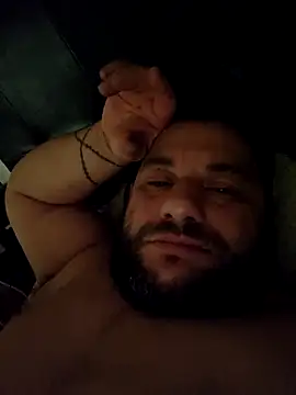 Giggling Breve online show from February 27, 2026, 6:35 am