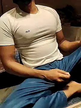 Snapshot of xxxhugedick0001 chatting on February 25, 2025, 4:10 pm xxxhugedick0001 online show from February 25, 2025, 4:10 pm