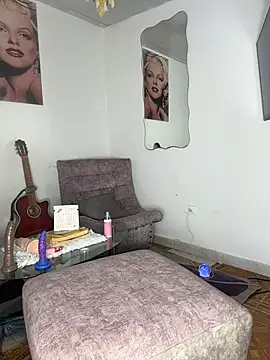 Mydreams69 online show from February 18, 2026, 2:29 am