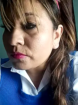 Snapshot of Victoria_Caruso chatting on December 22, 2024, 6:06 am Victoria Caruso online show from December 22, 2024, 6:06 am