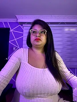 MiiaaJoness online show from September 16, 2025, 2:40 pm