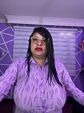 MiiaaJoness online show from March 31, 2026, 3:34 pm