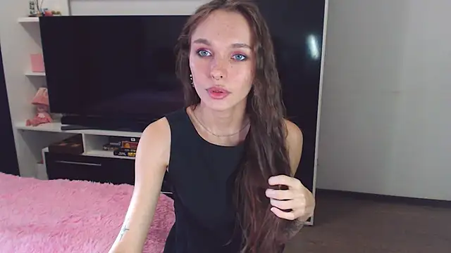 Snapshot of ChloeSunny chatting on September 27, 2025, 1:16 pm ChloeSunny online show from September 27, 2025, 1:16 pm