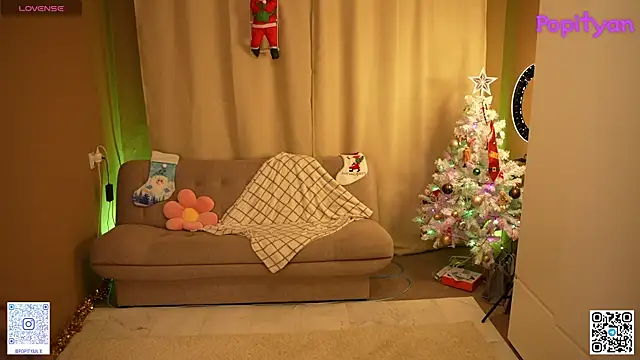 Snapshot of popityan1 chatting on January 6, 2026, 9:35 am popityan1 online show from January 6, 2026, 9:35 am