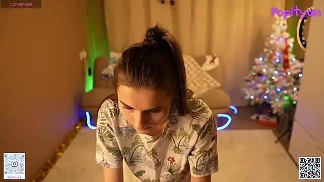 Snapshot of popityan1 chatting on January 7, 2026, 10:51 am popityan1 online show from January 7, 2026, 10:51 am