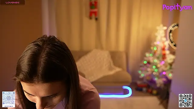 Snapshot of popityan1 chatting on January 18, 2026, 5:44 am popityan1 online show from January 18, 2026, 5:44 am