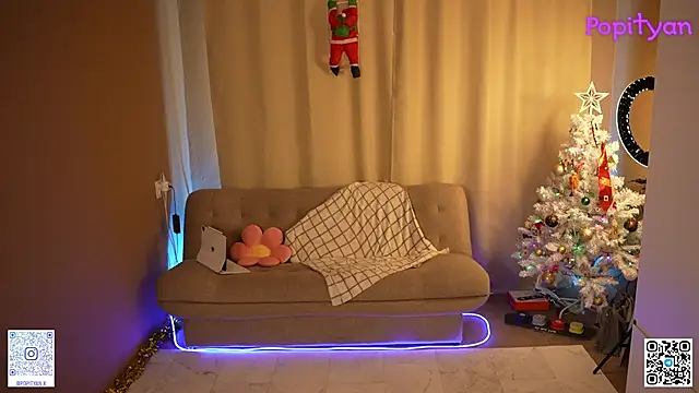 Snapshot of popityan1 chatting on January 19, 2026, 5:55 am popityan1 online show from January 19, 2026, 5:55 am