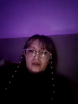 Snapshot of naughtymilfT chatting on February 22, 2025, 5:46 pm naughtymilfT online show from February 22, 2025, 5:46 pm