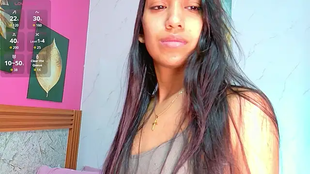 Snapshot of littlee_emilyy_ chatting on June 25, 2026, 1:15 pm littlee emilyy online show from June 25, 2026, 1:15 pm