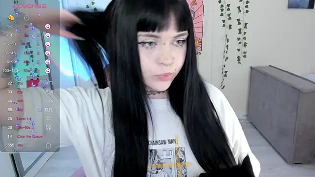 Snapshot of SelenaCute chatting on March 7, 2025, 9:40 am SelenaCute online show from March 7, 2025, 9:40 am