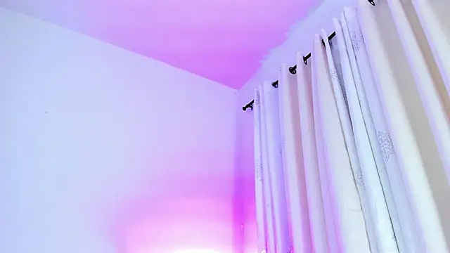 Snapshot of Abby__colins chatting on December 14, 2024, 1:17 am Abby colins online show from December 14, 2024, 1:17 am