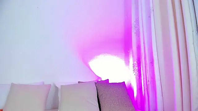 Snapshot of Abby__colins chatting on January 18, 2025, 4:42 pm Abby colins online show from January 18, 2025, 4:42 pm