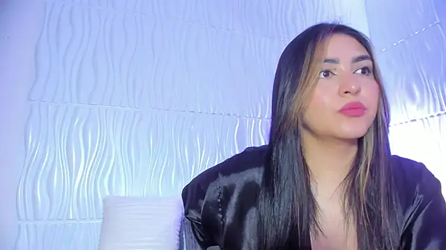 Snapshot of Abby__colins chatting on November 11, 2025, 2:06 pm Abby colins online show from November 11, 2025, 2:06 pm