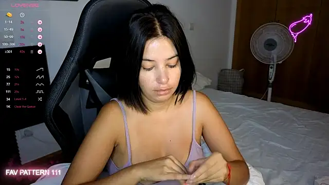 AnnaQueen online show from September 9, 2025, 2:00 am