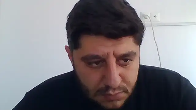 erkekkkadam online show from October 31, 2025, 6:47 am